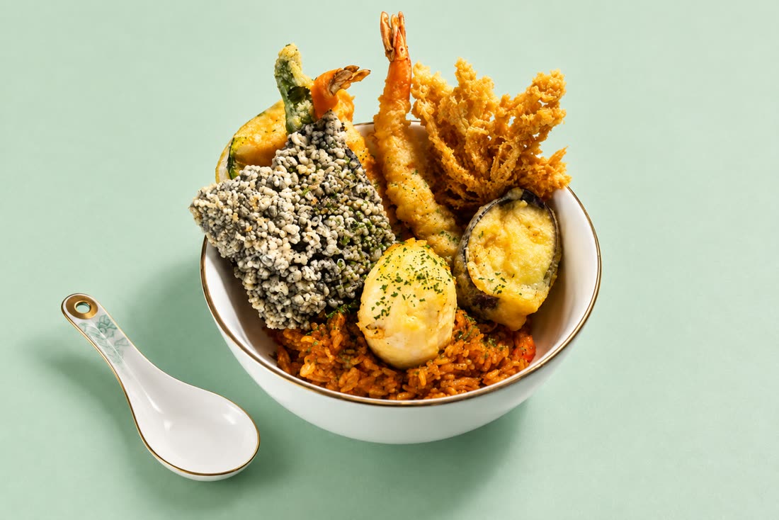 텐동 김치볶음밥 (Kimchi Fried Rice with Tempura) — 삼신 가로수길점 메뉴 — 가로수길 chinese restaurant (韓国料理 · 美食)